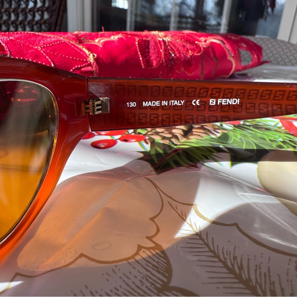 90s Authentic FENDI Style 198 Red Sunglasses with Checkered Case - Picture 3 of 10